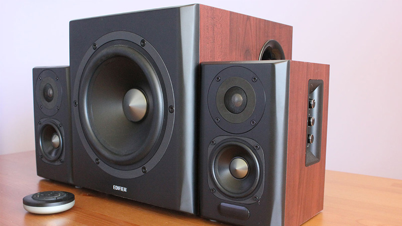 loa-may-tinh-de-ban-7