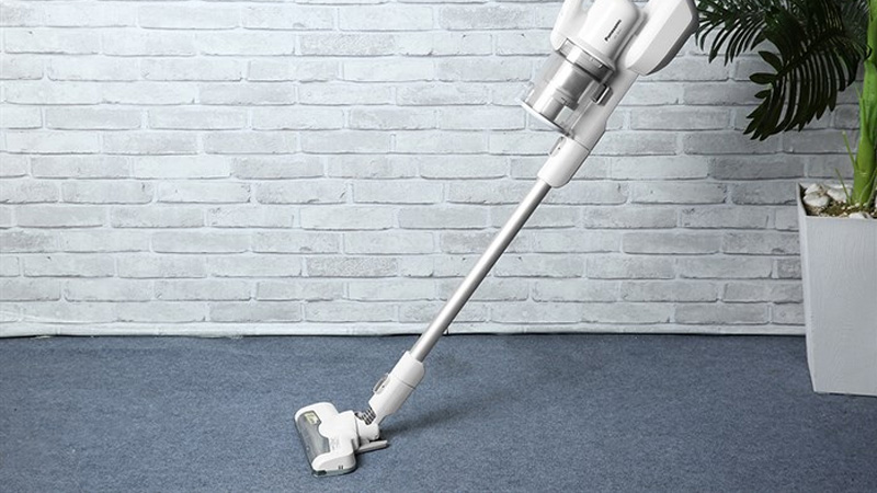 may-hut-bui-cam-tay-panasonic-10