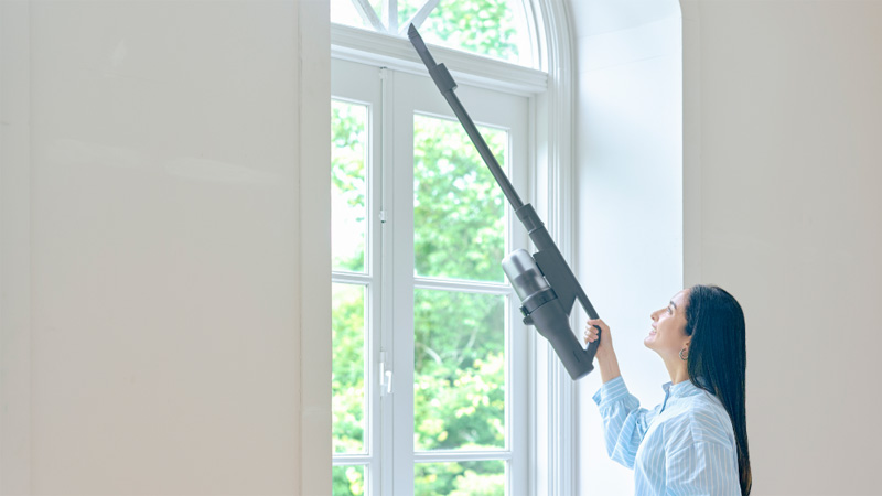 may-hut-bui-cam-tay-panasonic-2