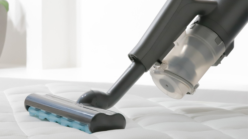 may-hut-bui-cam-tay-panasonic-4