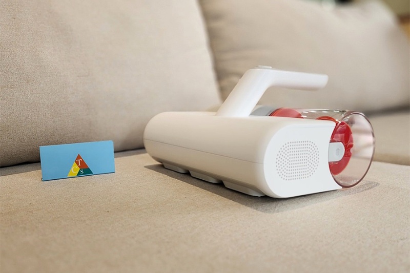 may-hut-bui-giuong-nem-Xiaomi-6