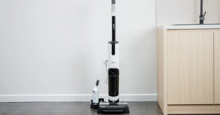 may-hut-bui-midea-la-su-ket-hop-hoan-hao-giua-gia-thanh-va-hieu-suat-12