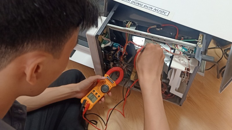 sua-lo-vi-song-Quan-6-8