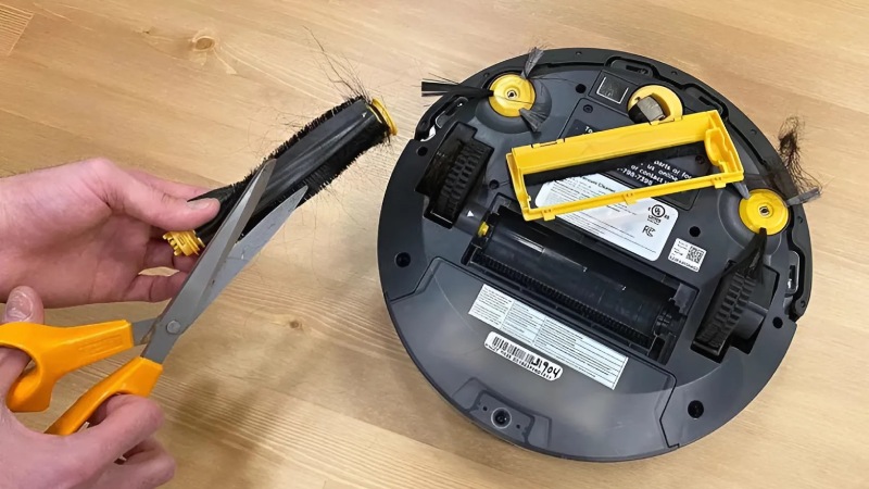 sua-ro-bot-hut-bui-tai-nha-5