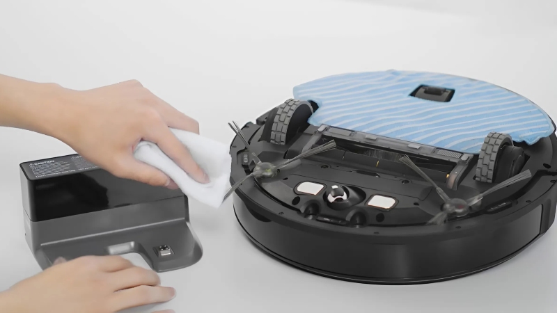 sua-ro-bot-hut-bui-tai-nha-6