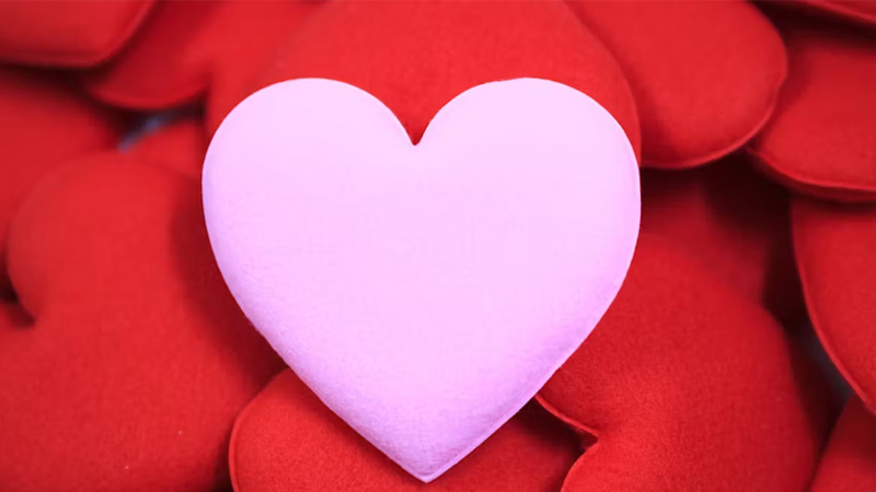 14-3-la-ngay-gi-ai-tang-qua-cho-ai-15