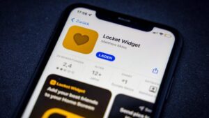 Locket Gold Ios Tải Locket Gold: Có Nên Dùng Bản MOD APK Miễn Phí? Rủi Ro & Cách Nâng ...