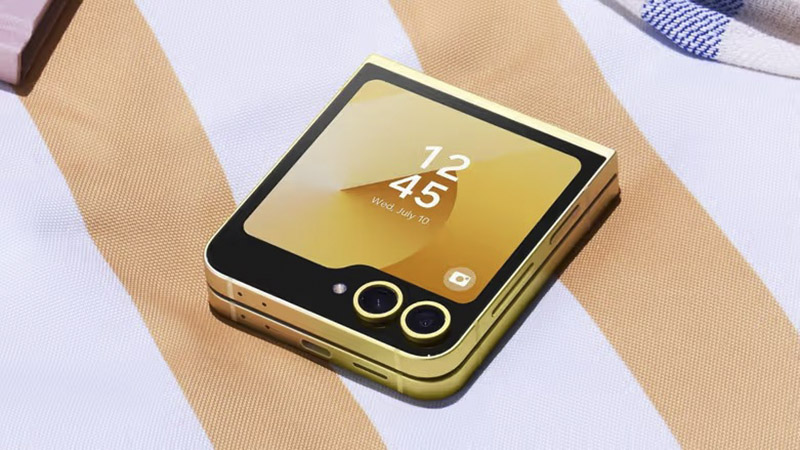 galaxy-z-flip-7-fe-4