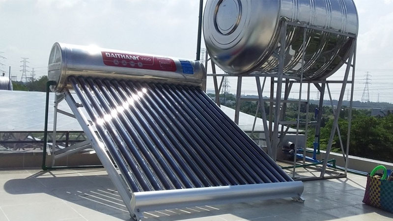 may-nuoc-nong-nang-luong-mat-troi-9