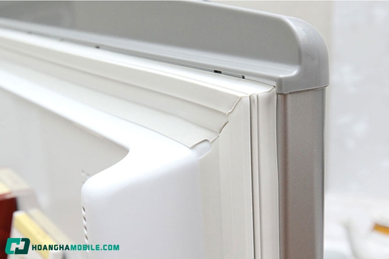 sua-tu-lanh-tai-nha-05