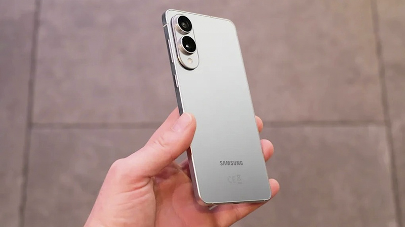 top-7-dien-thoai-thong-minh-nhe-nhat-2