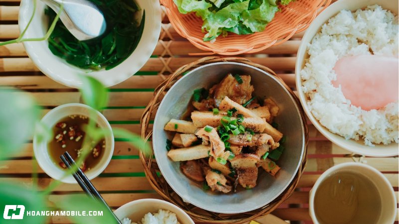 cach-nau-an-hang-ngay-20-thuc-don-chay-man-khong-the-bo-lo-3