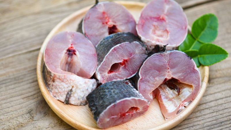 cach-nau-banh-canh-ca-loc-2