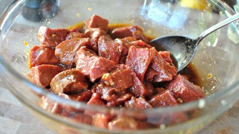 cach-nau-bo-kho-bang-goi-gia-vi-10