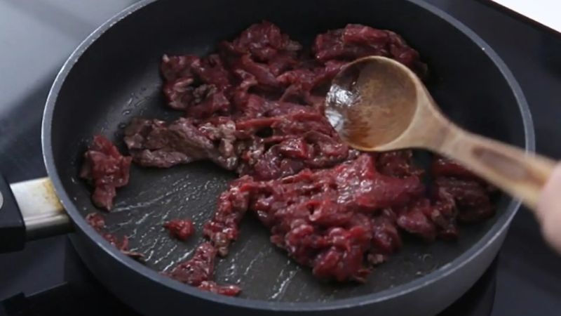 cach-nau-bo-kho-bang-goi-gia-vi-11