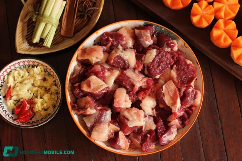 cach-nau-bo-kho-banh-mi-02