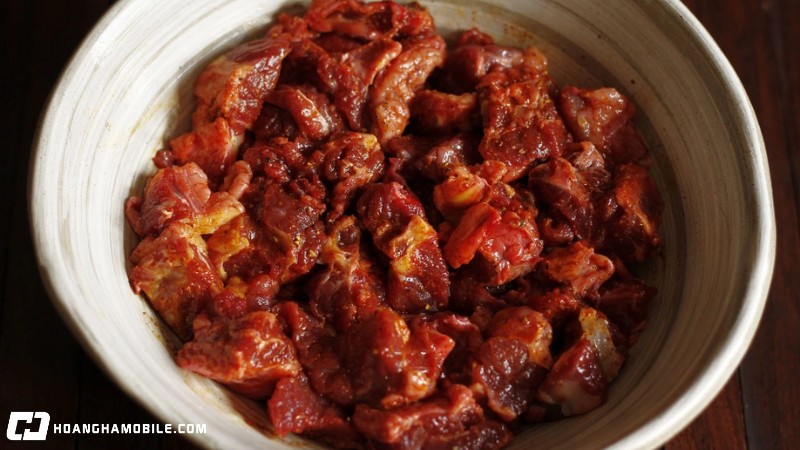 cach-nau-bo-sot-vang-chuan-vi-mien-bac-ngon-nhu-nha-hang-9