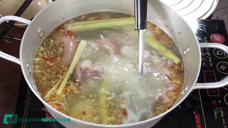cach-nau-bun-gio-heo-04
