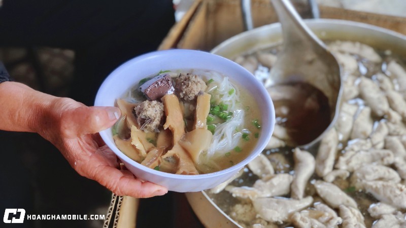 4-cach-nau-bun-moc-thom-ngon-tai-nha-nuoc-dung-ngot-thanh-hap-dan-5