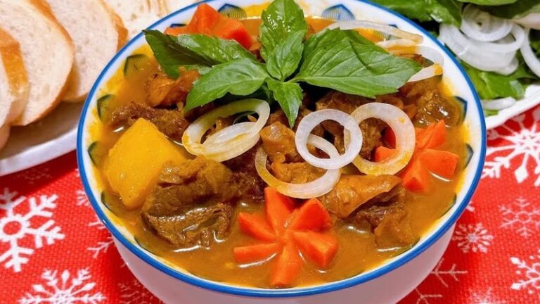 Cách nấu cà ri bò đậm đà, thơm béo chuẩn vị, siêu ngon nhà hàng