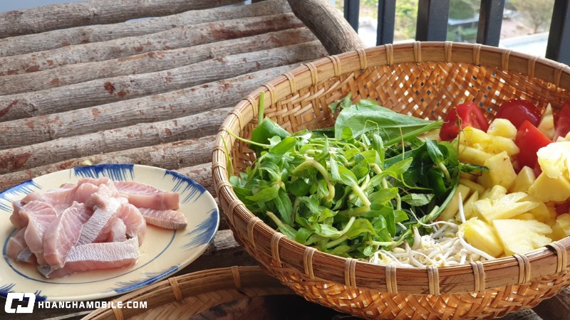 cach-nau-canh-chua-ca-don-gian-ma-dua-com-chi-30-phut-nau-3