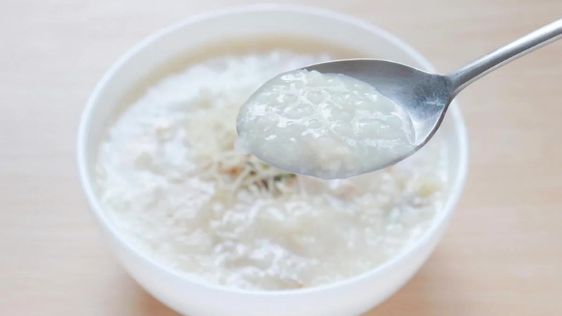 cach-nau-chao-bang-noi-com-dien-1