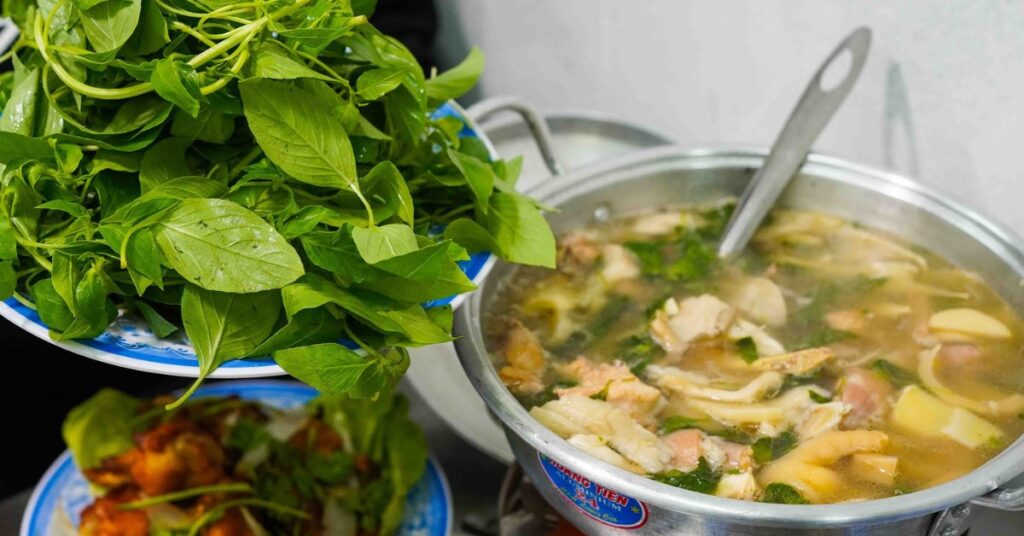 cach-nau-ga-la-e-chuan-vi-phu-yen-cay-nhe-thom-ngon-kho-cuong-10