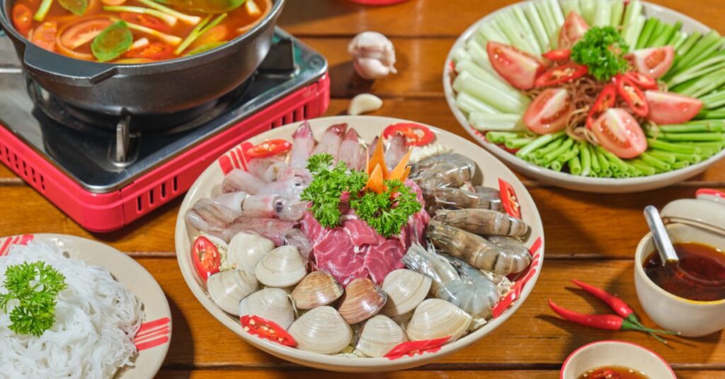 cach-nau-lau-Thai-hai-san