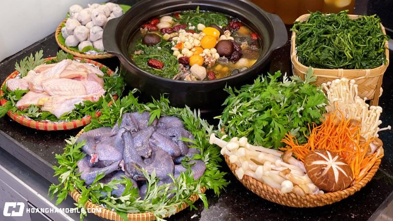 5-cach-nau-lau-ga-chua-cay-thom-ngon-cho-ngay-mua-lanh-12