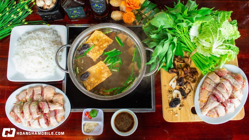 5-cach-nau-lau-ga-chua-cay-thom-ngon-cho-ngay-mua-lanh-13