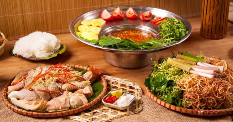 5-cach-nau-lau-ga-chua-cay-thom-ngon-cho-ngay-mua-lanh-17