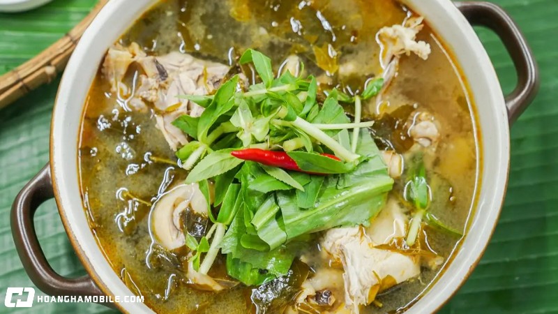 5-cach-nau-lau-ga-chua-cay-thom-ngon-cho-ngay-mua-lanh-8