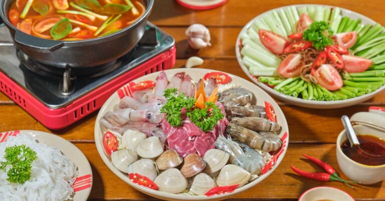 cach-nau-lau-hai-san