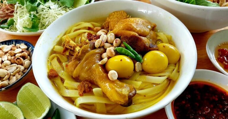 cach-nau-mi-quang-ga