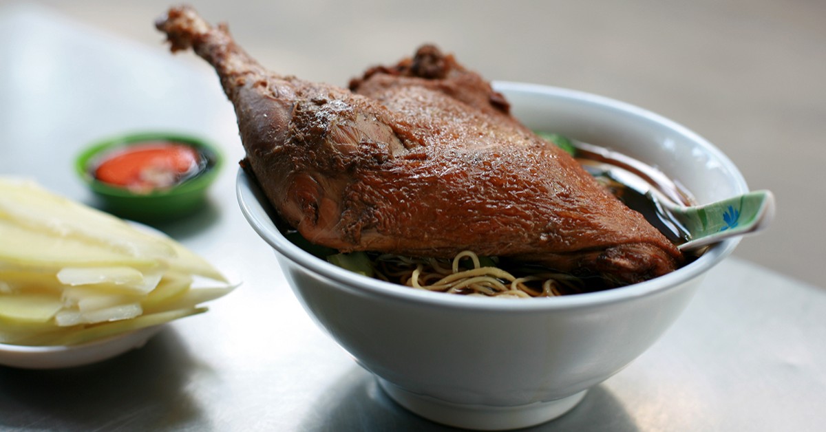 cach-nau-mi-vit-tiem