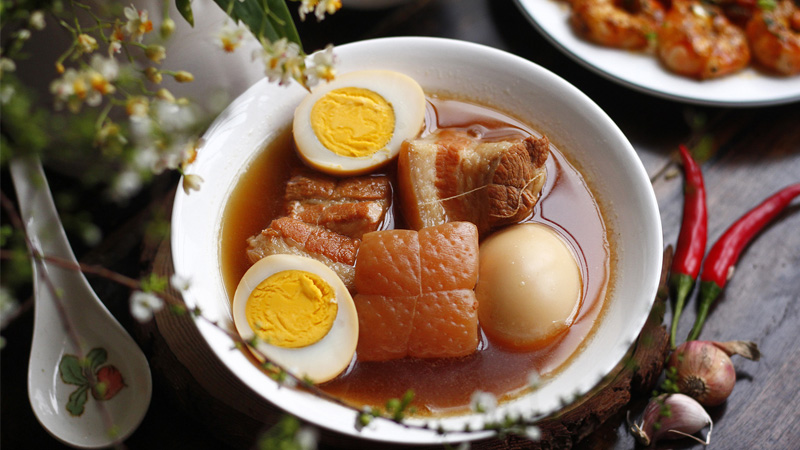 cach-nau-mon-an-de-lam-1