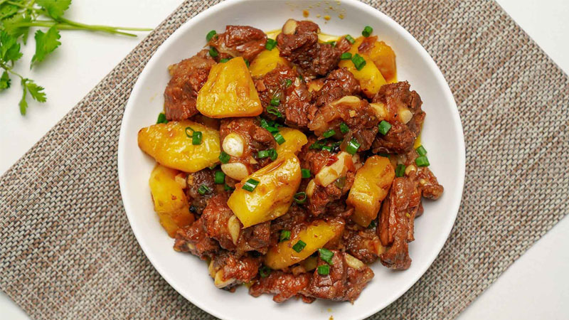 cach-nau-mon-an-de-lam-4