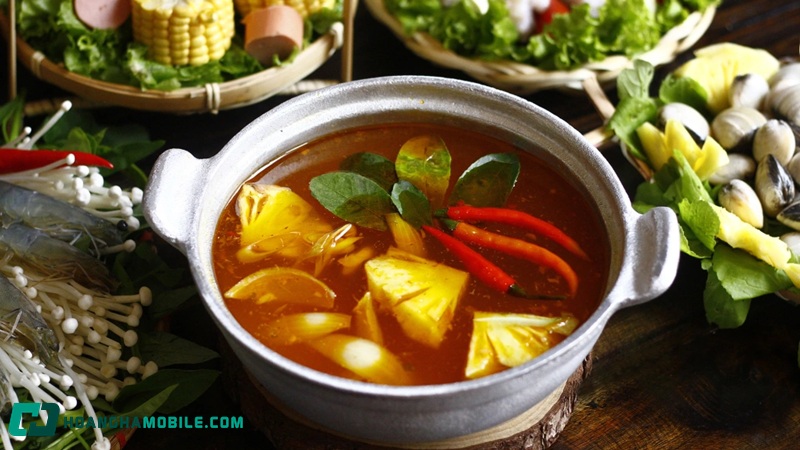 cach-nau-nuoc-lau-thai-04