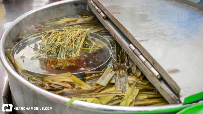 cach-nau-nuoc-sam-thanh-mat-giai-nhiet-don-gian-de-lam-tai-nha-13