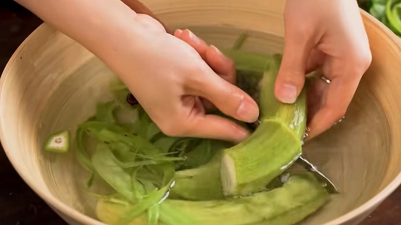 cach-nau-oc-chuoi-dau-5