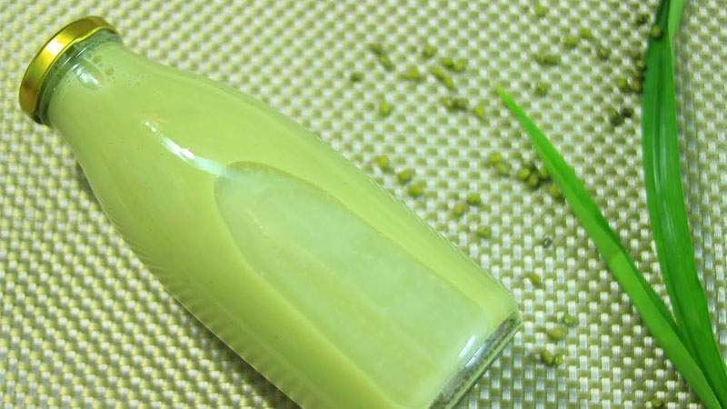 cach-nau-sua-dau-xanh-2