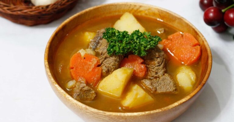 cach-nau-thit-bo-sot-vang-mien-Bac