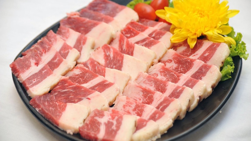 cach-nau-thit-kho-trung-3