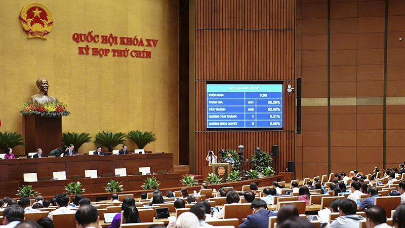 chinh-thuc-mien-hoc-phi-2