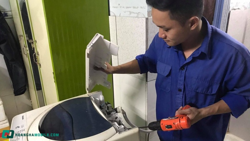 15-loi-thuong-gap-va-cach-sua-may-giat-toshiba-don-gian-tai-nha-17