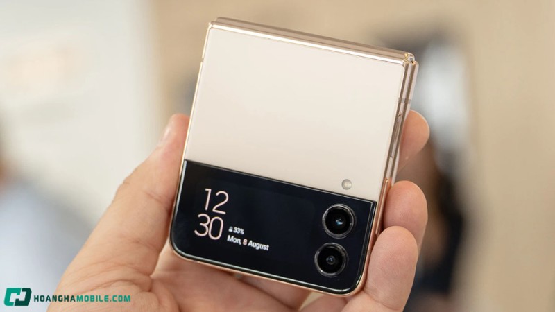 z-flip-4-cu-gia-bao-nhieu-lieu-co-con-dang-so-huu-trong-nam-nay-3