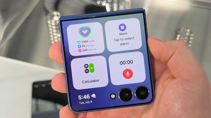 Video trên tay Galaxy Z Flip 7