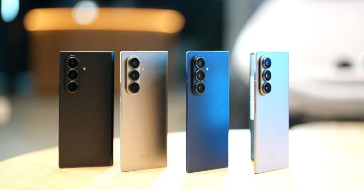 Bên trong Galaxy Z Fold 7