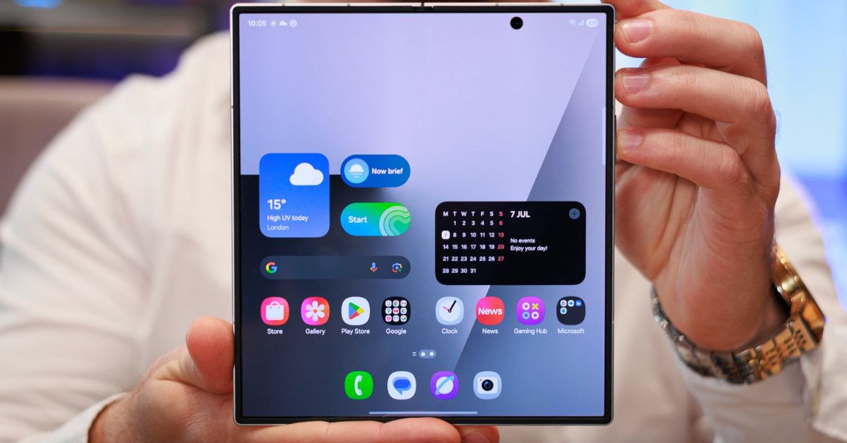 điện thoại gập mỏng nhất thế giới