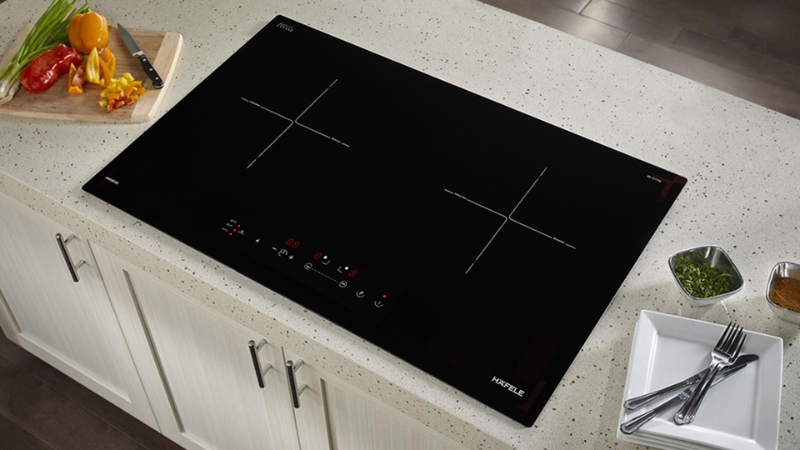 bep-tu-hong-ngoai-Hafele-4